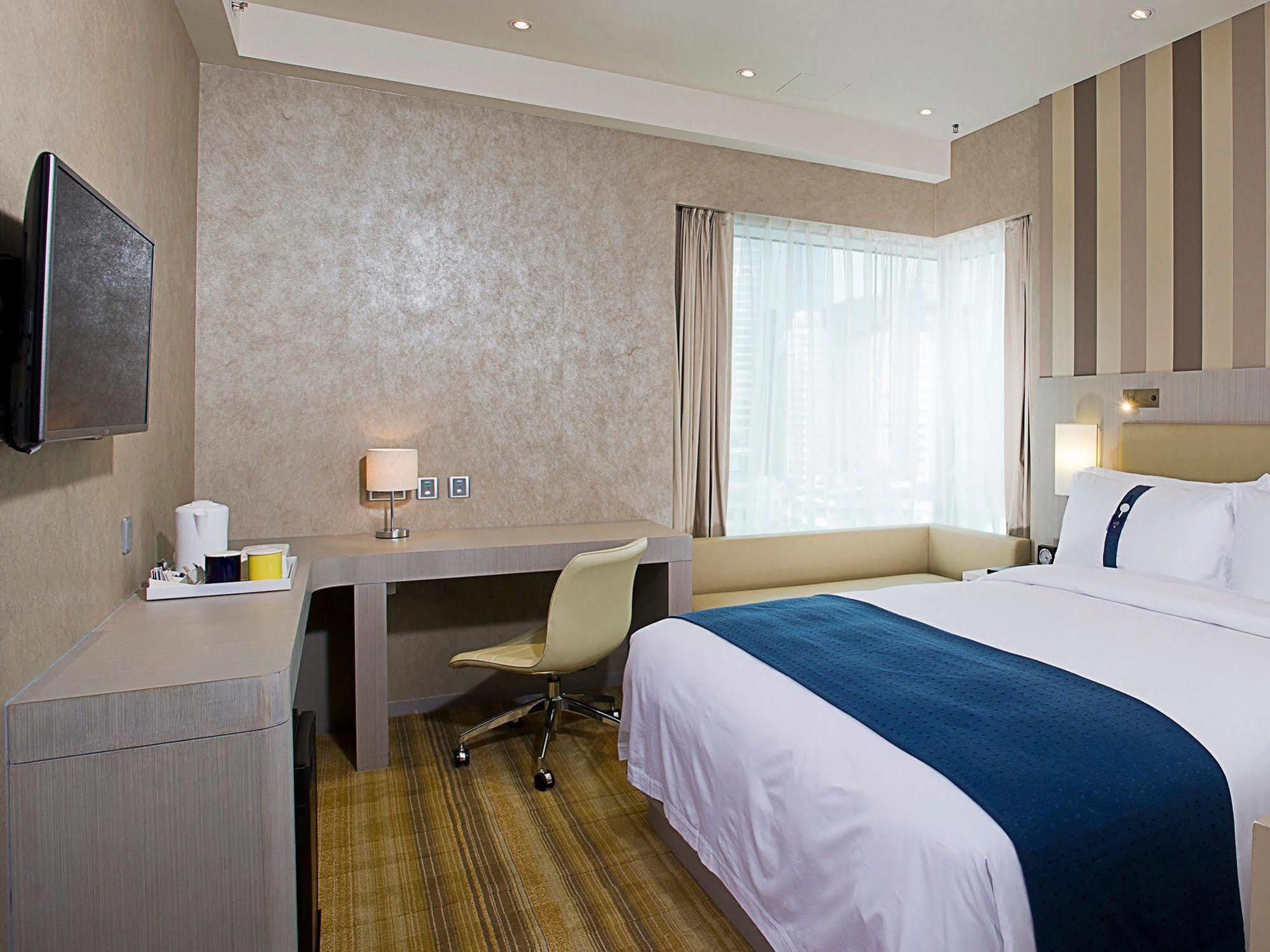 Holiday Inn Express Hong Kong Mongkok By Ihg Екстер'єр фото